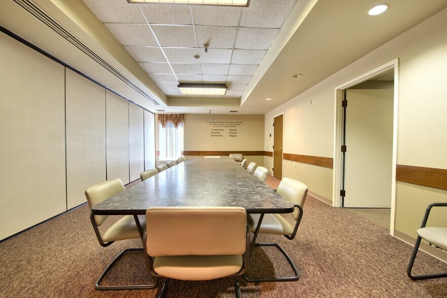 More Photos Of 1500 McKinley Ave, Niles Assisted Living For Sale