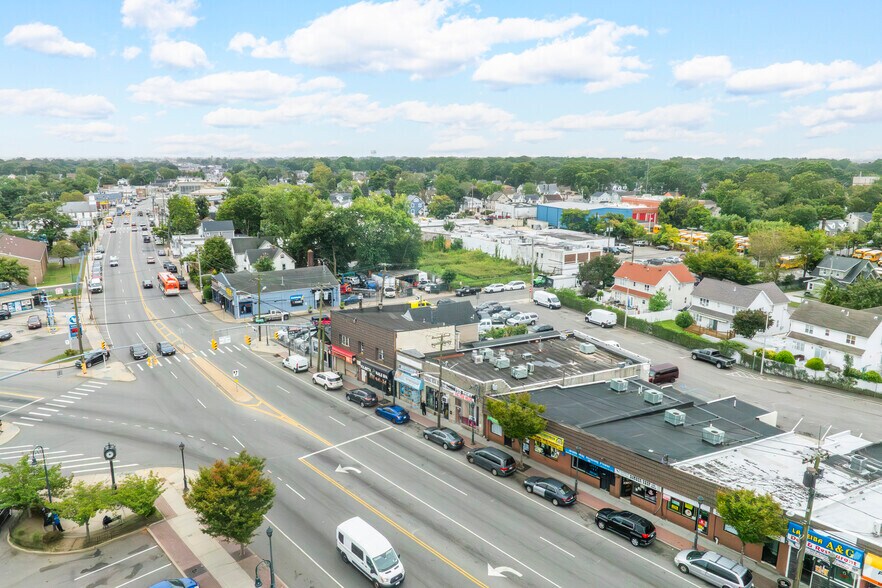 More Photos Of 247 Nassau Rd, Roosevelt General Retail For Sale