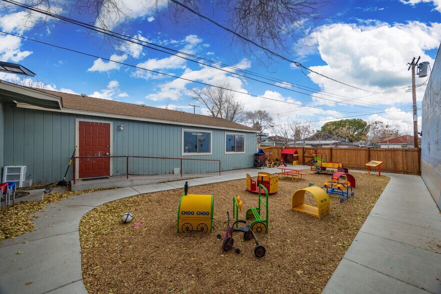 More Photos Of 457 Casazza Dr, Reno Daycare Center For Sale