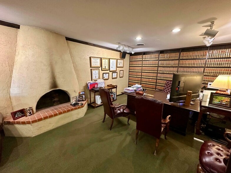 More Photos Of , Amarillo Office For Sale