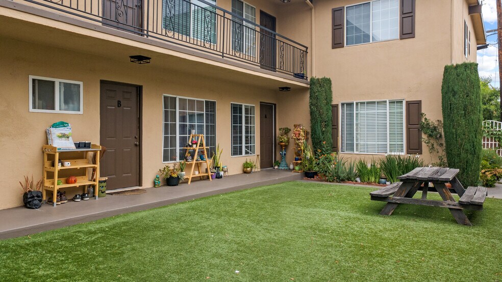 More Photos Of 3723 Artesia Blvd, Torrance Apartments For Sale