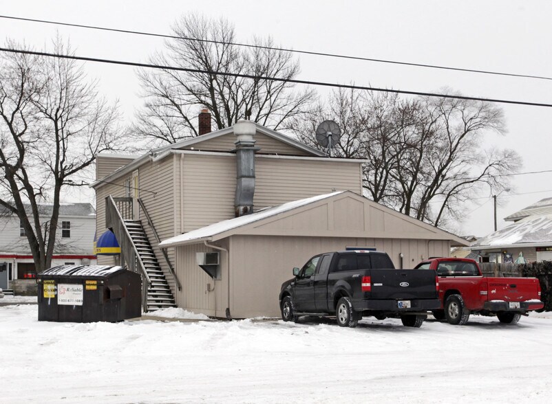More Photos Of 1505 W Indiana Ave, South Bend Restaurant For Sale