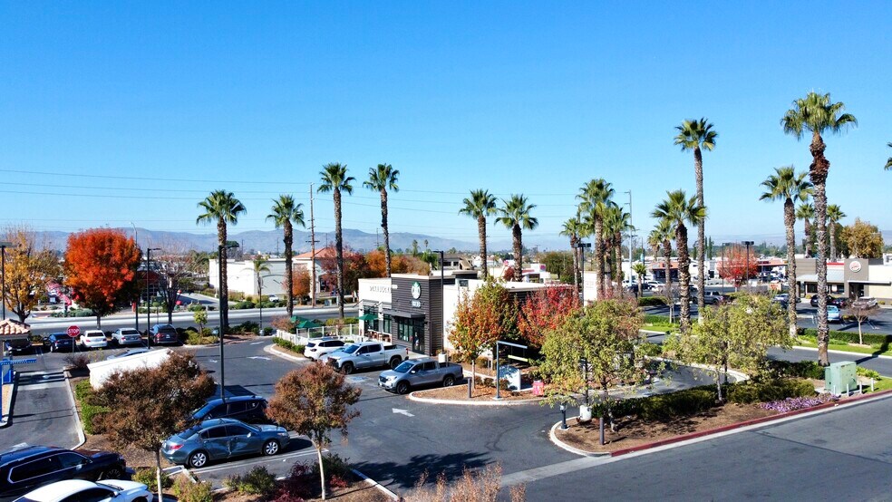 More Photos Of 1555 S San Jacinto Ave, San Jacinto Freestanding For Sale