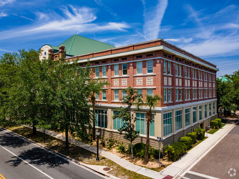 300 E University Ave, Gainesville, FL 32601 Office For Lease