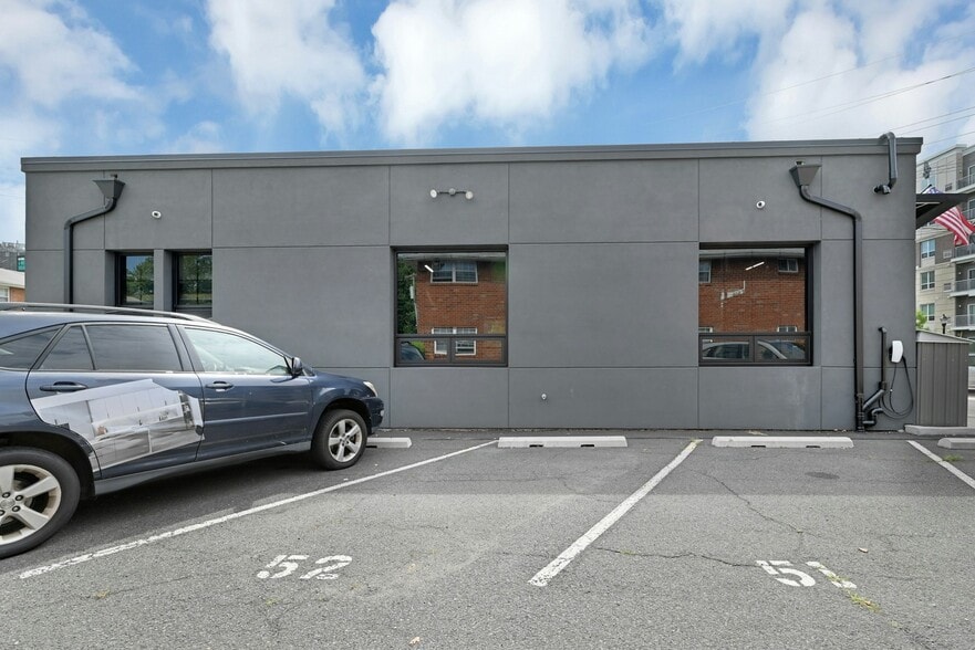 More Photos Of 259 Kinderkamack Rd, Hackensack Loft Creative Space For Sale