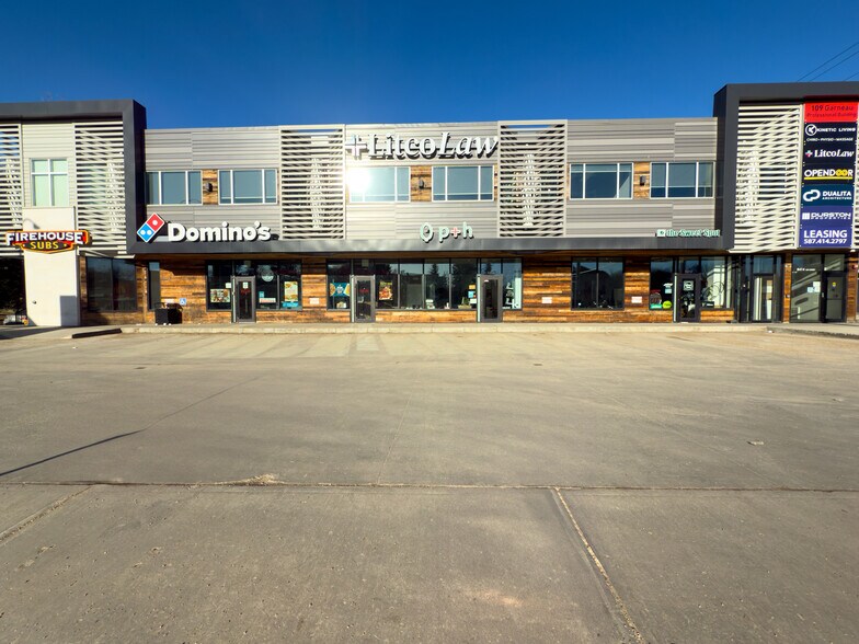 More Photos Of 8402 109 St NW, Edmonton Storefront Retail Office For Sale