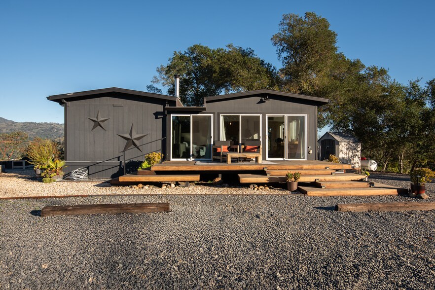 More Photos Of 22855 Chianti Rd, Cloverdale Apartments For Sale