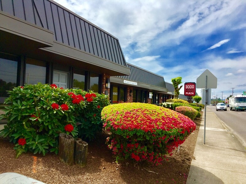 More Photos Of 3000 Market St NE, Salem Unknown For Lease