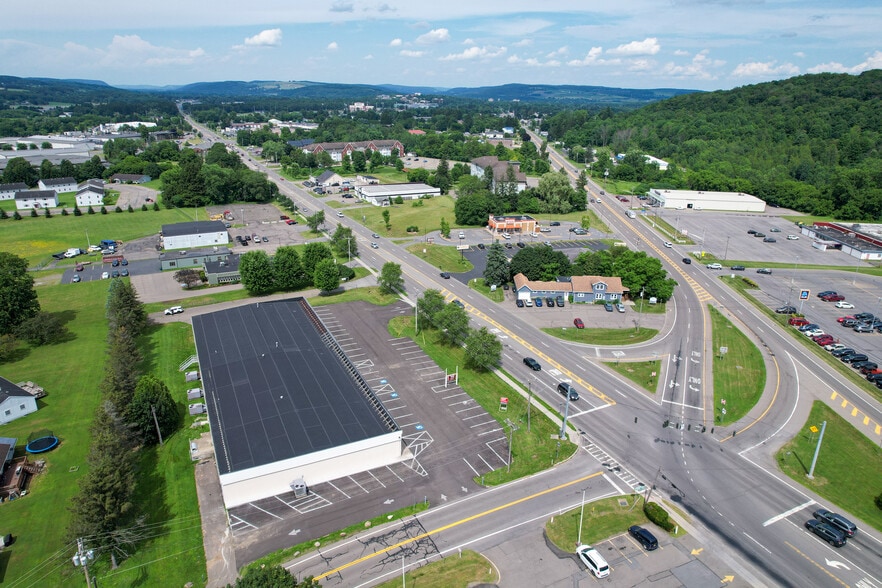 More Photos Of 3505 West Rd, Cortland Freestanding For Lease