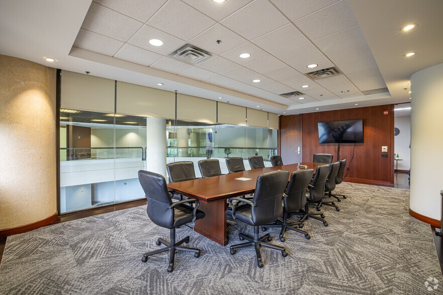 More Photos Of 110 Fieldcrest Ave, Edison Office For Lease