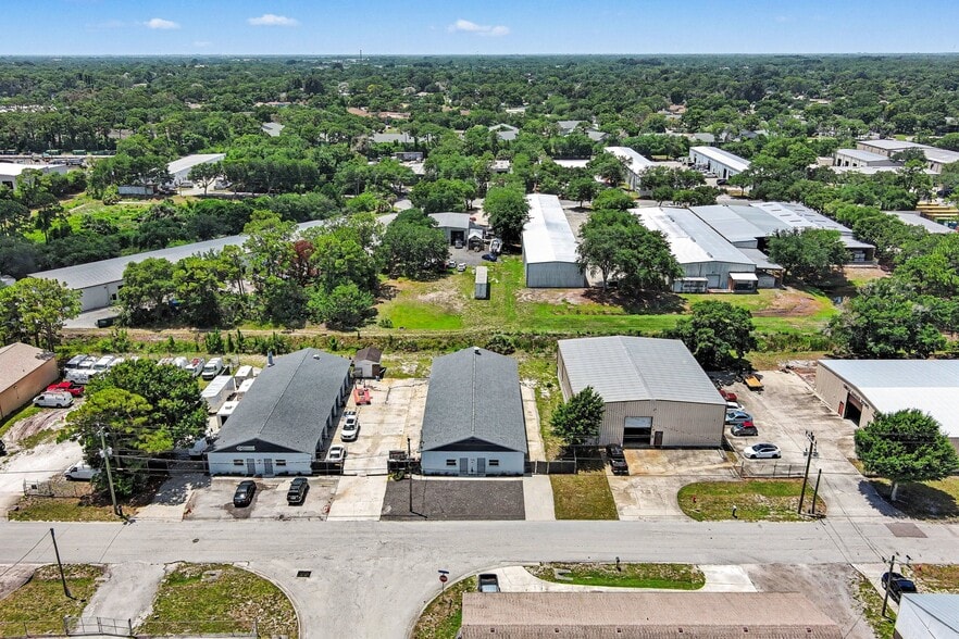 Primary Photo Of 7731 Industrial Rd, Melbourne Warehouse For Lease