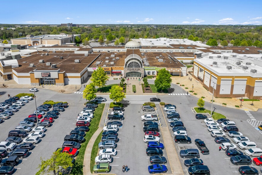 More Photos Of 1720 Old Fort Pky, Murfreesboro Unknown For Lease