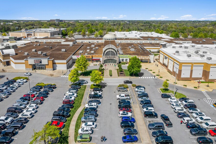 More Photos Of 1720 Old Fort Pky, Murfreesboro Unknown For Lease