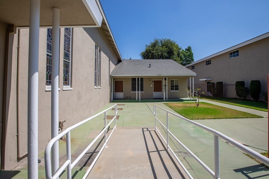 More Photos Of 6698 Orange Ave, Long Beach Religious Facility For Sale