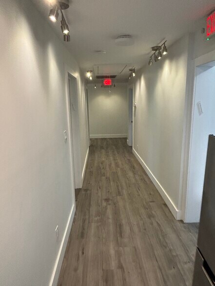 More Photos Of 136-140 Cedarhurst Ave, Cedarhurst Storefront Retail Residential For Lease