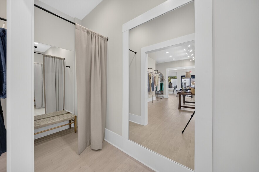 More Photos Of 288 Hill St, Buford Office For Lease