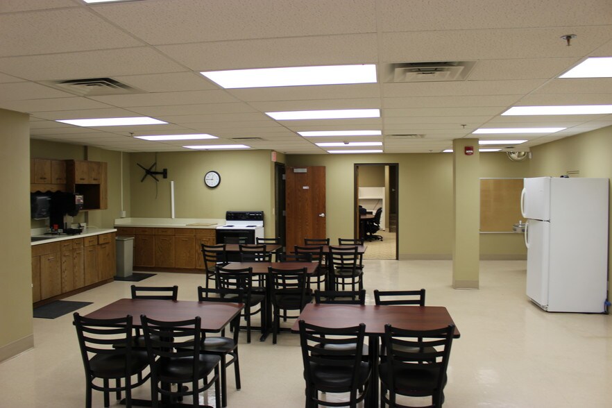 More Photos Of 105 1st St SE, Minot Apartments For Sale