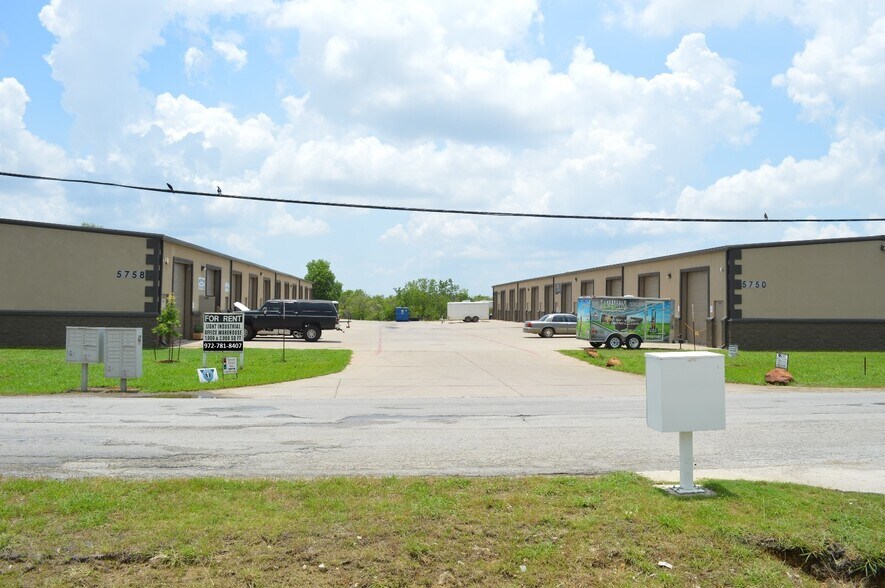 Primary Photo Of 5750 Park Vista Cir, Keller Warehouse For Lease