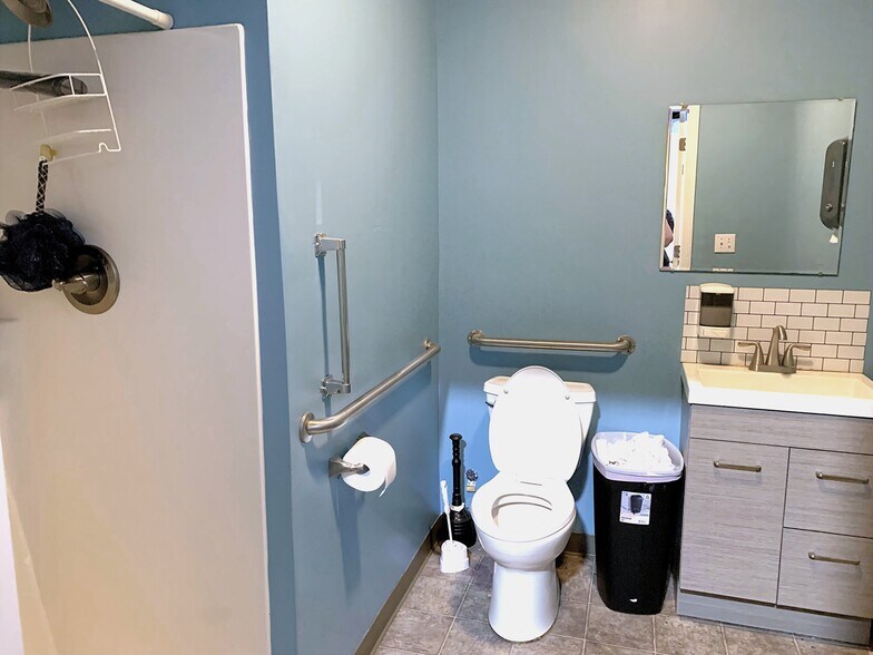 More Photos Of 149 Logan Ct, Angier Storefront For Lease