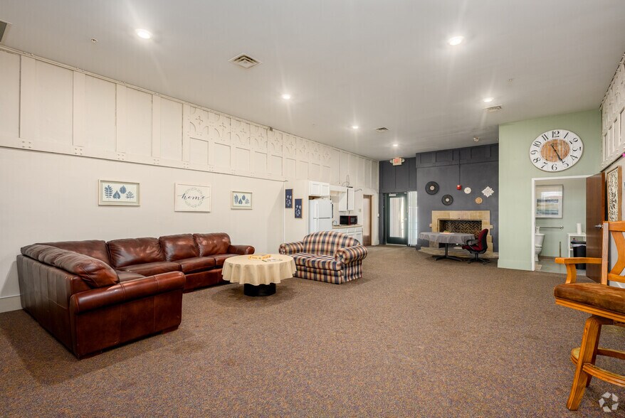 More Photos Of 115 West St, Battle Creek Apartments For Sale