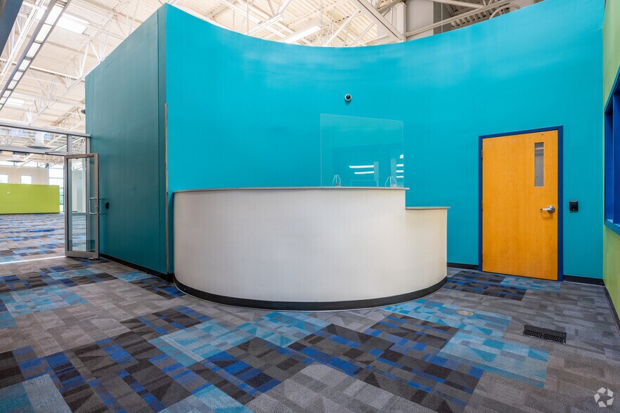 More Photos Of 119 Cane Creek Blvd, Danville Warehouse For Lease