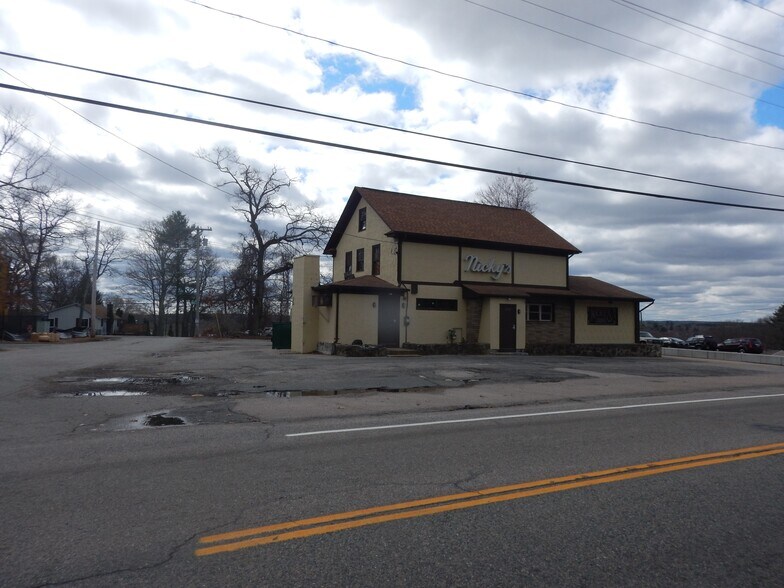 Primary Photo Of 354 Tiogue Ave, Coventry Restaurant For Sale