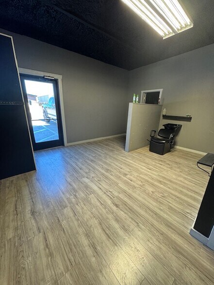 More Photos Of 12780 W State Highway 29, Liberty Hill Unknown For Lease