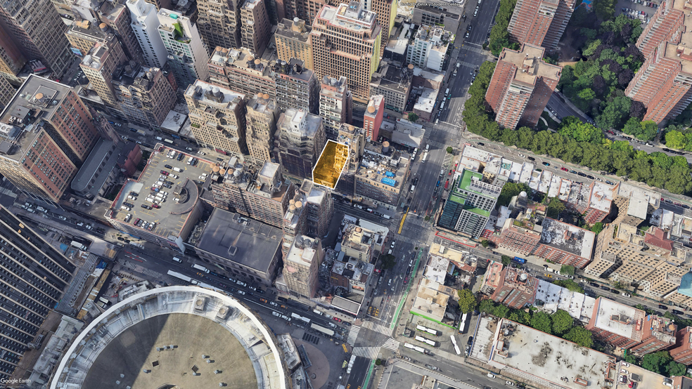 Primary Photo Of 250 W 30th St, New York Land For Sale