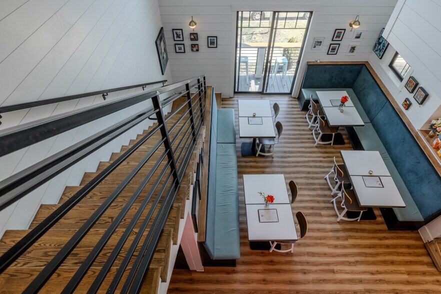 More Photos Of 6406 Cornell Ave, Indianapolis Freestanding For Sale