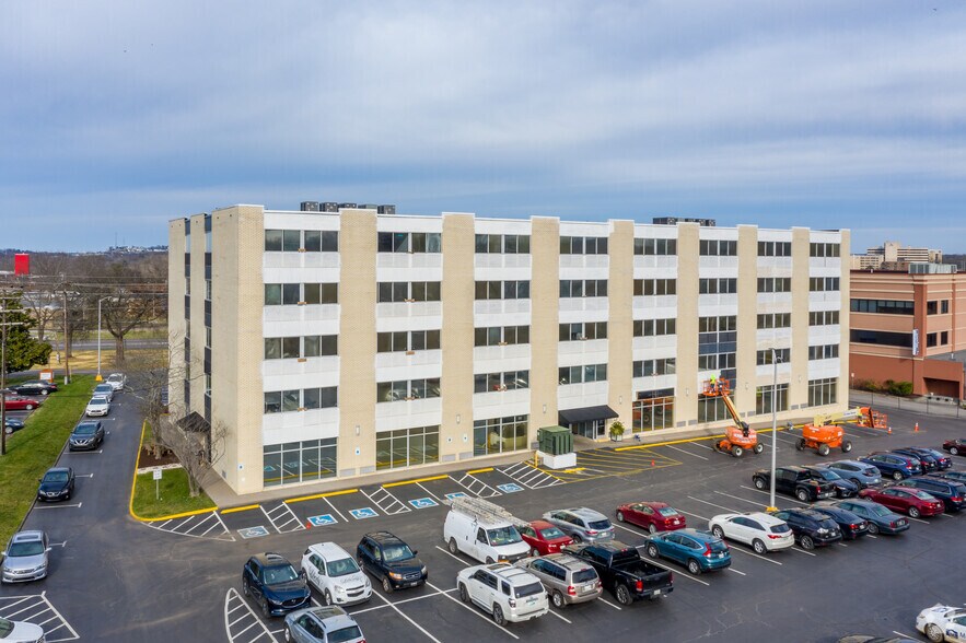 95 White Bridge Rd, Nashville, TN 37205 Medical Office For Lease