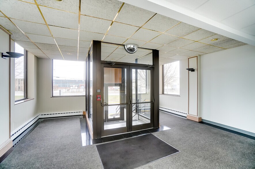 More Photos Of 425 N Findlay St, Dayton Medical For Lease