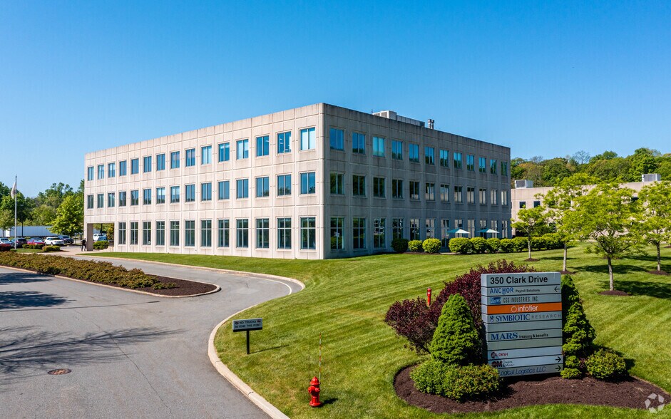 More Photos Of 350 Clark Dr, Mount Olive Office For Lease