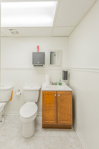 More Photos Of 300 Alamar St, Fort Oglethorpe General Retail For Sale