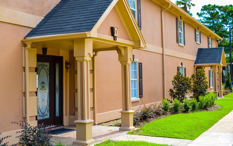 More Photos Of 11263 Gorenflo Rd, Diberville Apartments For Sale