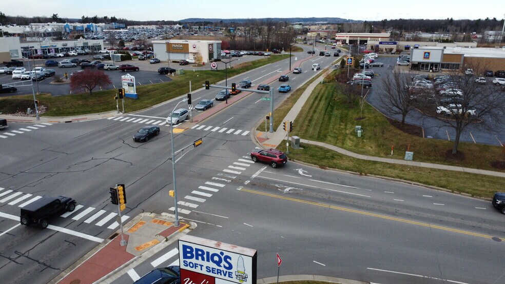 More Photos Of 225675 Rib Mountain Dr, Wausau Storefront For Lease