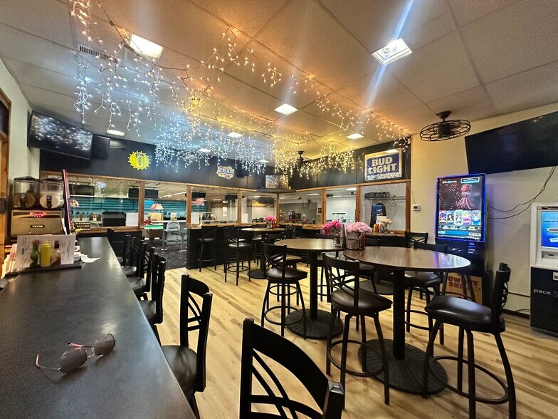 More Photos Of 918 Sage Ave, Kemmerer Sports And Entertainment For Sale