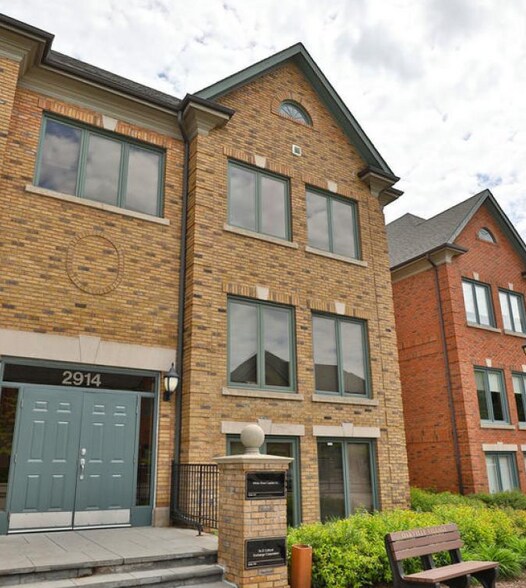 More Photos Of 2914 S Sheridan Way, Oakville Medical For Sale