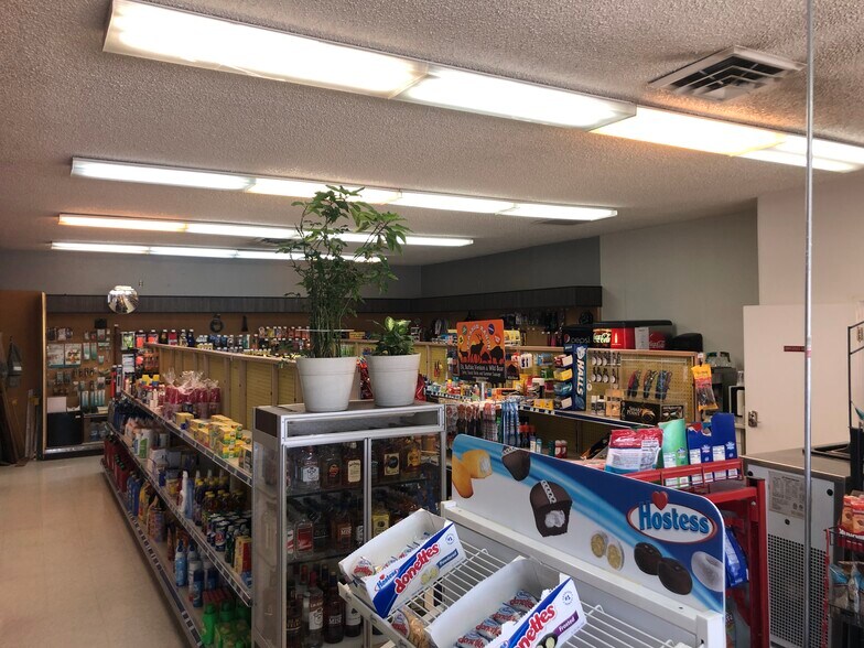 More Photos Of 1755 N SR 318, Lund Truck Stop For Sale