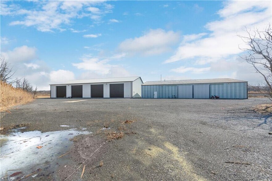 Primary Photo Of 8312 Frailey Rd, Vermilion Flex For Sale