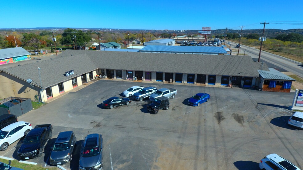 More Photos Of 4119 W FM 2147, Cottonwood Shores Storefront Retail Office For Lease