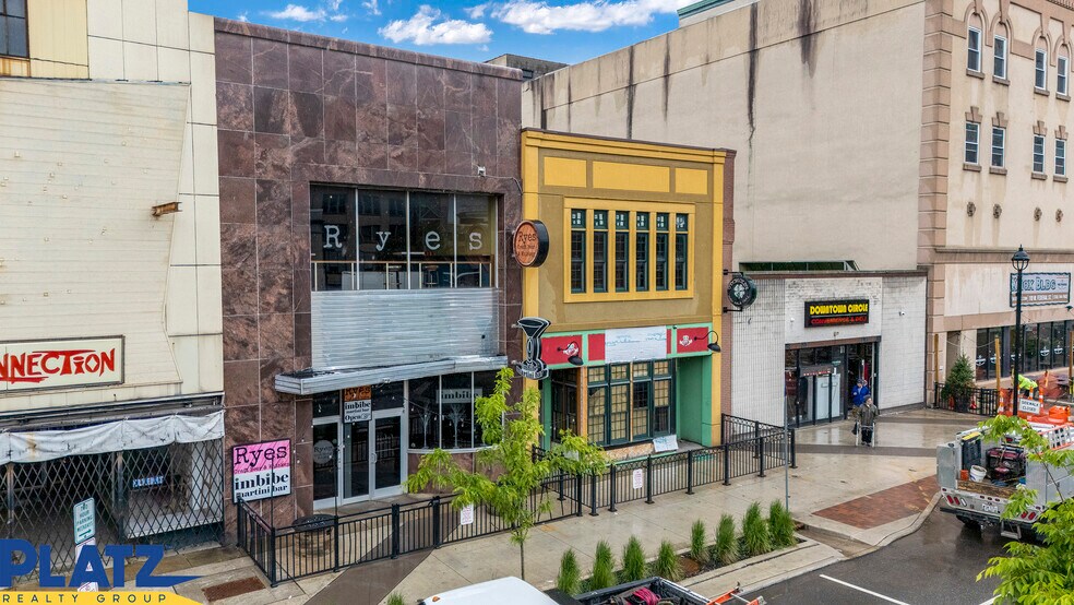 More Photos Of 122 W Federal St, Youngstown Bar For Lease