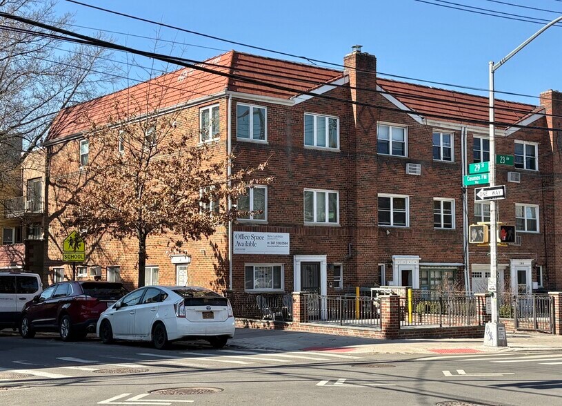 More Photos Of 2302 29th St, Astoria Office For Lease