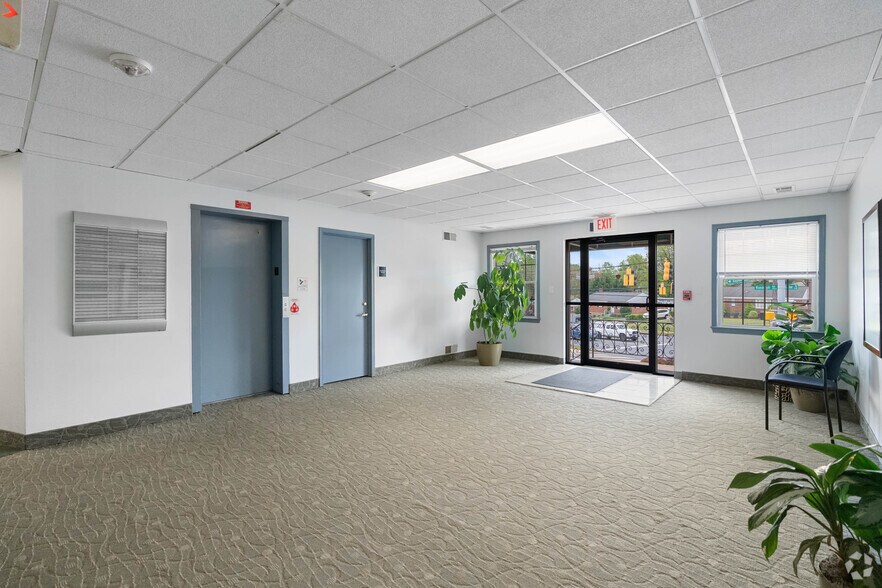More Photos Of 4701 Randolph Rd, Rockville Medical For Lease