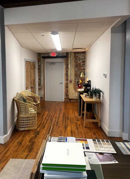 More Photos Of 830-840 High St, Macon-Bibb Office For Sale