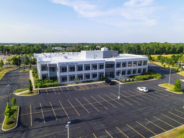 More Photos Of 600 Airborne Pky, Cheektowaga Unknown For Lease