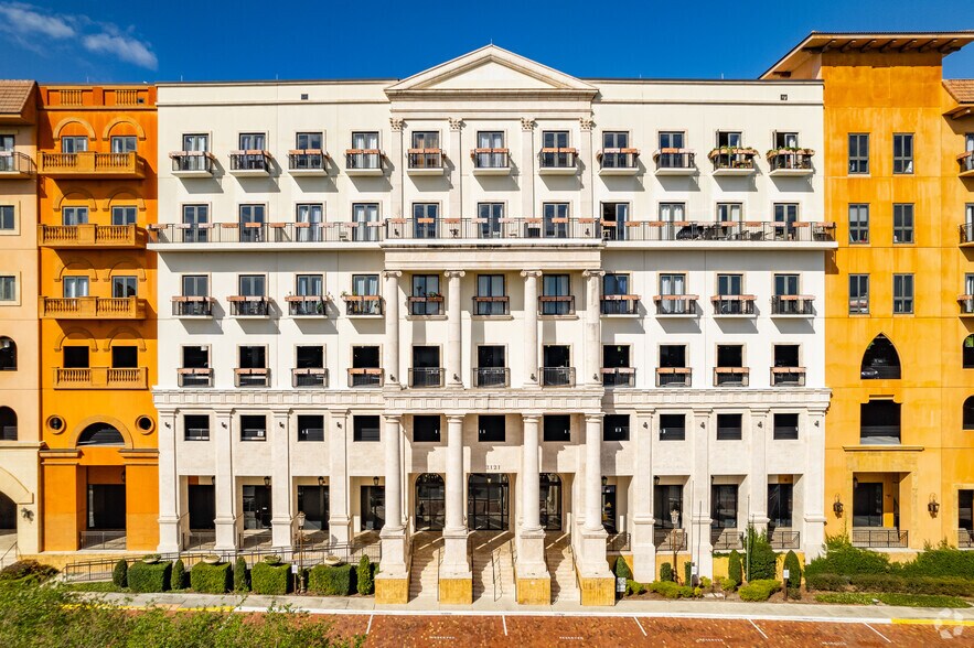 More Photos Of 2121 S Hiawassee Rd, Orlando Apartments For Lease