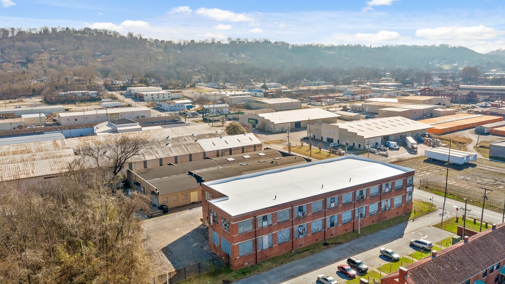 More Photos Of 2301 E 28th St, Chattanooga Manufacturing For Lease