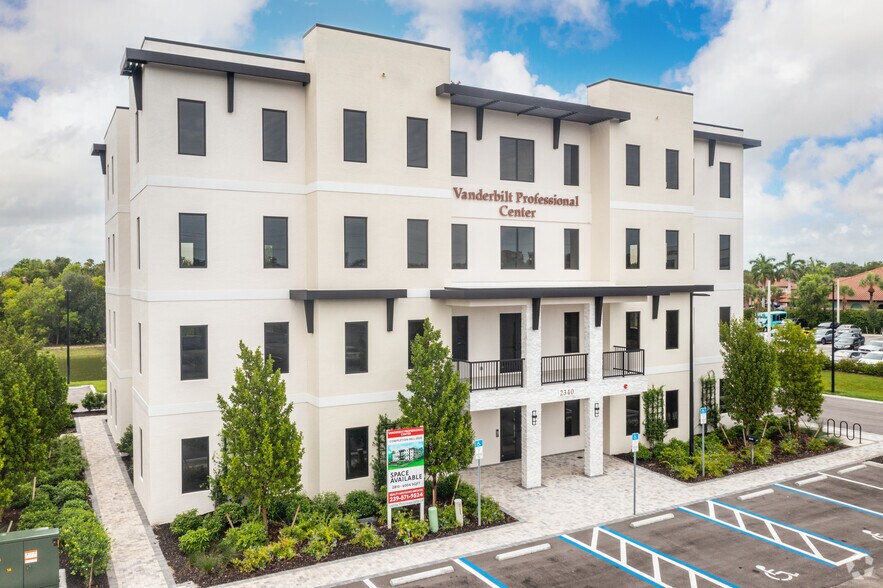 More Photos Of 2340 Vanderbilt Beach Rd, Naples Medical For Lease