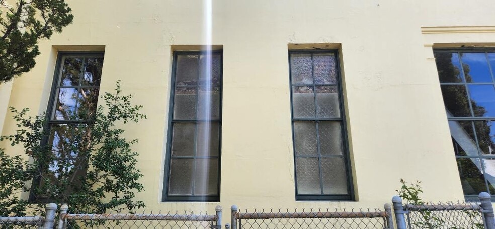 More Photos Of 224 N Oak St, Ukiah Office Residential For Sale