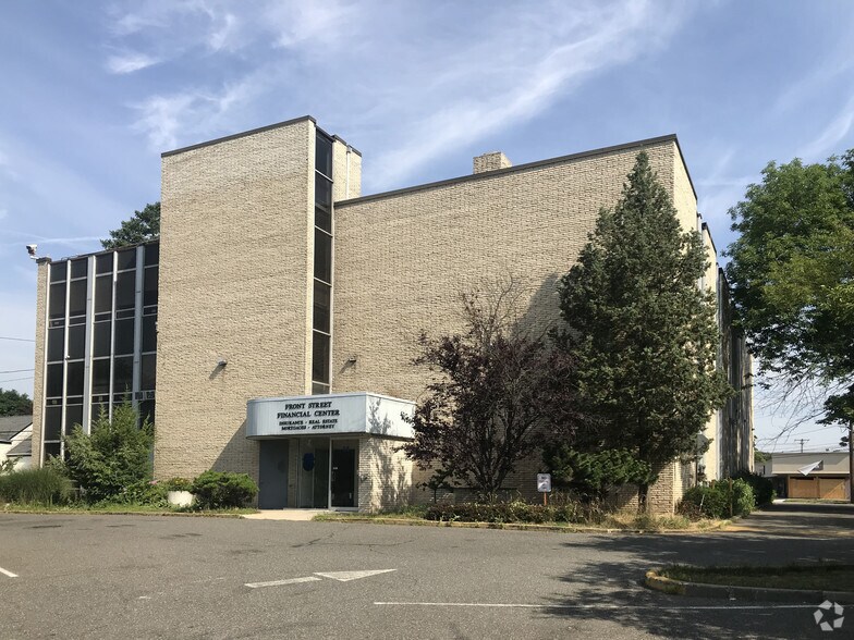 More Photos Of 14 Front St, Hempstead Loft Creative Space For Lease